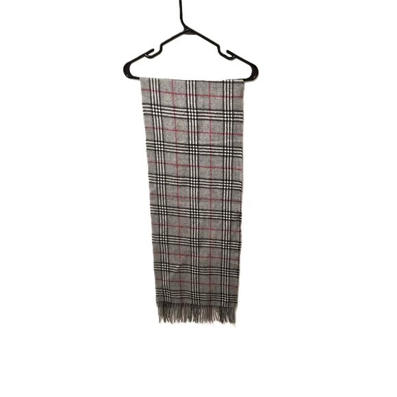 Baby Alpaca Scarf Hand-Finished in Peru Tartan Plaid in Soft Gray Preppy Luxury - Picture 3 of 4